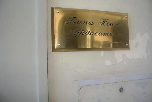 B&B Franz House Флоренция Италия